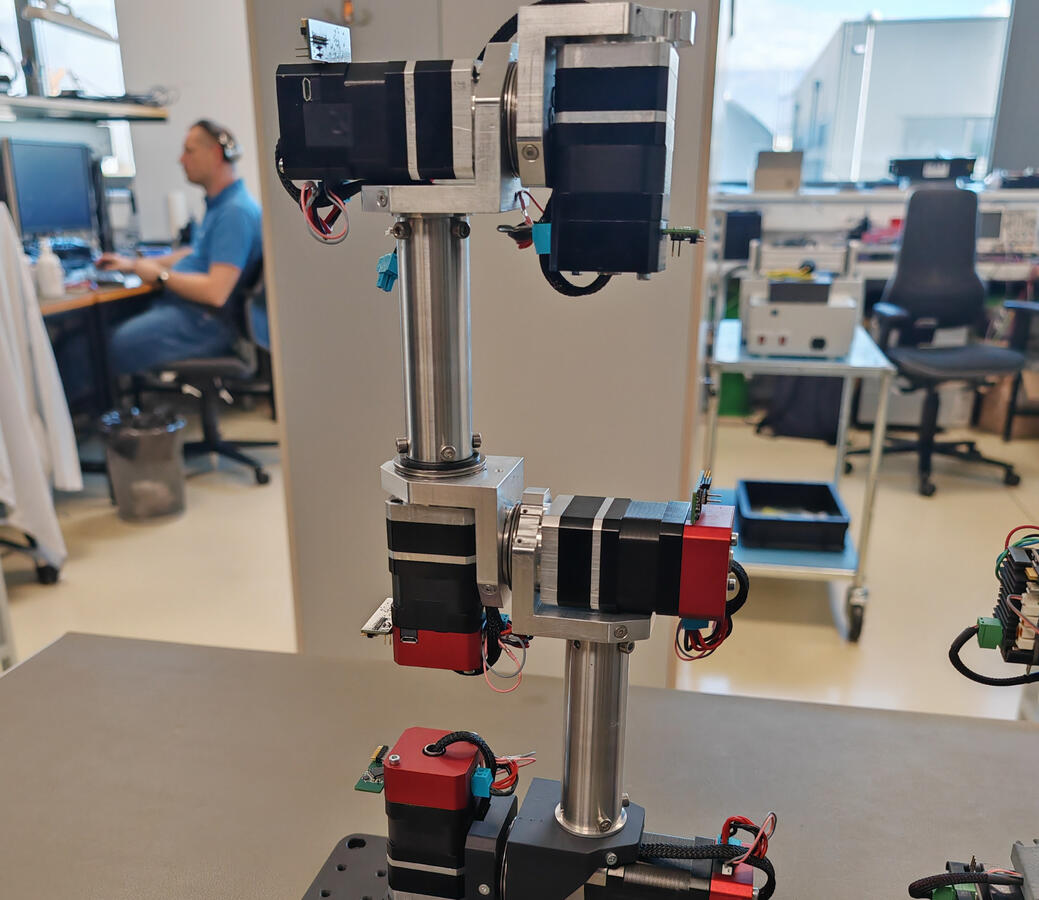 Mini-cobot